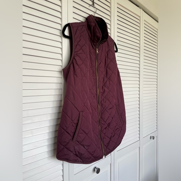 Old Navy MATERNITY Vest - Size M - Picture 5 of 8